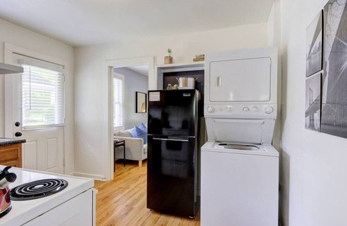 Midtown Apartment | Gated Community | 10 Min to Downtown & Nightlife