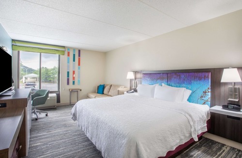 Fishkill Hotel | Hampton Inn Fishkill
