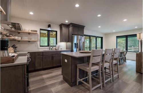 Brevard House | Hemlock Cottage · Hemlock Cottage in Pisgah Forest - Pet Friendl