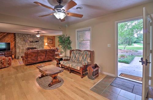 Hendersonville House | Hendersonville Home w/Fire Pit: 5 Mi to Downtown!