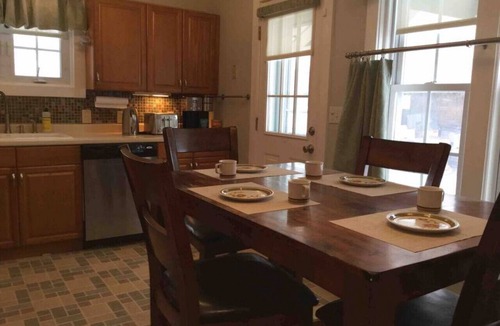 North Hero House | Hero's Landing, A Modern 3 bedroom Lakefront home