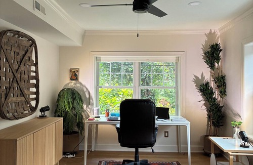 Southmoreland Condo | High Design, Museum District 2 BR/2BA KC Condo