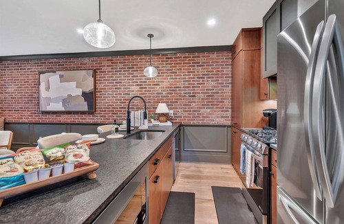 Hillsboro Village Condo | Hillsboro/12 South Luxe Home - Rooftop - 2mi DT