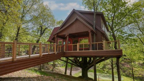Branson Cedars Hotel | Hilton Grand Vacations Club Branson Cedars Ridgedale