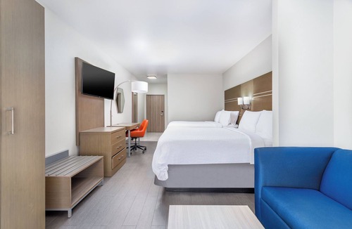 Whitehaven Hotel | Holiday Inn Express & Suites Memphis Arpt Elvis Presley Blv by IHG