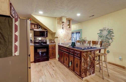 Alton House | Home Near Eleven Point River & Nat'l Forest!