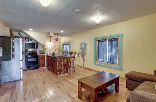 Alton Cottage | Home Near Eleven Point River & Nat'l Forest!