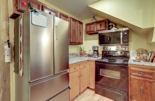 Alton Cottage | Home Near Eleven Point River & Nat'l Forest!