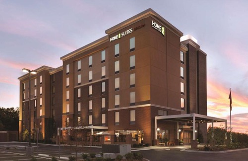 Franklin Hotel | Home2 Suites by Hilton Nashville Franklin Cool Springs