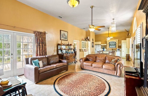 Ingram House | House on acreage with room to kick off your boots and relax