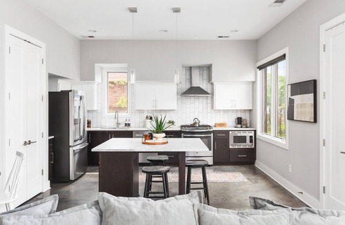Inglewood House | House with Fenced-In Yard and Rooftop Deck, 3 miles to Downtown