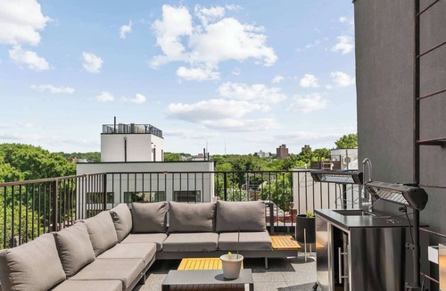 Bushwick Condo | Jefferson Heights by Rove Travel | Skyline Duplex