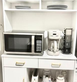 The Heights Apartment | Jersey City Gem Near NYC - 2 Bedroom Apartment