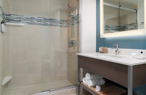 Boerum Hill Hotel | King | Even Hotel | Barclays Center, Athletic Studio, Brooklyn Bridge | 2 Units