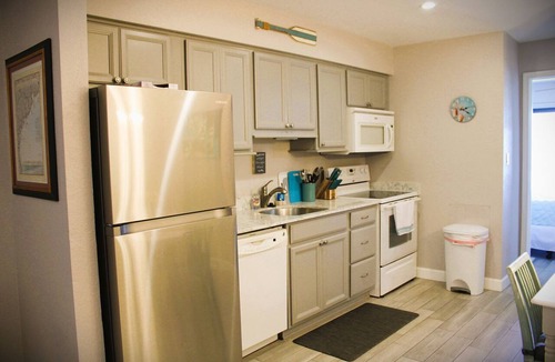 Rockport Condo | Kontiki Retreat - Fishing, Birdwatching, Relaxing