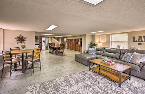 Lake Hamilton House | Lakefront Gem w/Docks on Central Ave