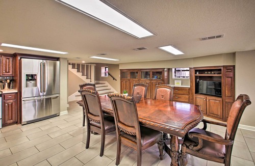 Lake Hamilton Cottage | Lakefront Gem w/Docks on Central Ave