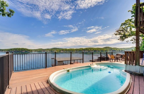 Lake of the Ozarks House | Lakefront Ozarks Home: Tiki Bar, Pool, Deck, Views