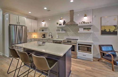 Lake Hamilton House | Lakefront Retreat in Lake Hamilton