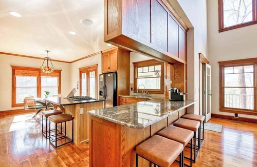 Mill Spring House | Lakeview retreat with Free Wifi, hot tub, fireplaces, patio, balcony, & grill