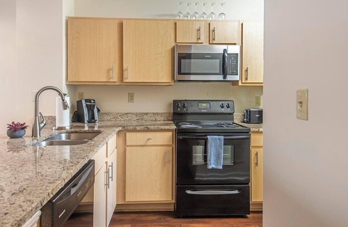 New Pathways Apartment | Landing | Amazing 2BD, Gym, Clubhouse