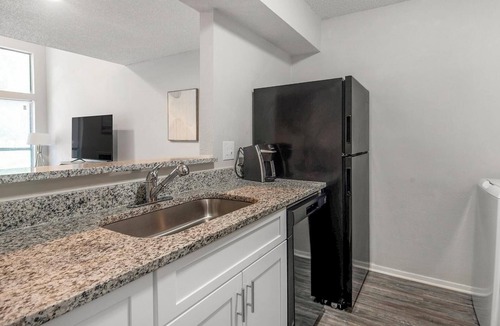 Cordova Apartment | Landing | Amazing 2BD, Gym, Game Room