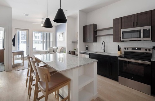 Downtown Little Rock Apartment | Landing | Modern 1BD, Clubhouse, Gym