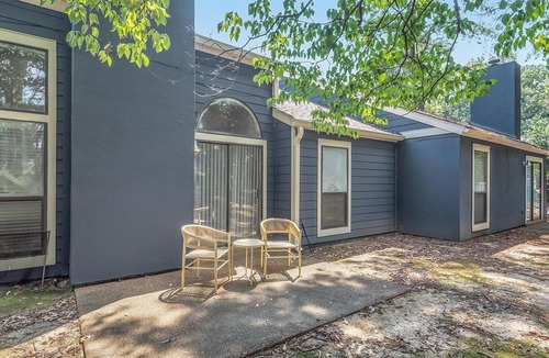 Cordova Apartment | Landing | Spectacular 2BD, Gym, Game Room