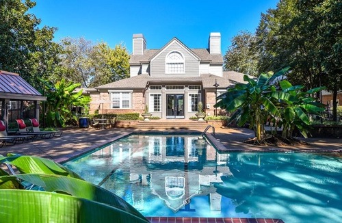 Germantown Apartment | Landing | Spectacular 1BD, Pool, Gym