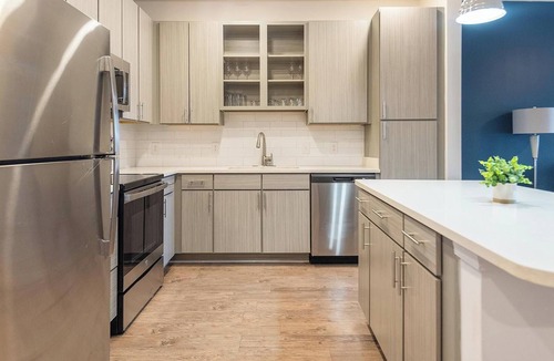 Cordova Apartment | Landing | Stunning 1BD, Yoga Studio, Gym