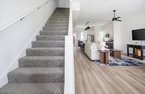Lee's Summit Apartment | Landing | Stylish 2BD in Lee's Summit