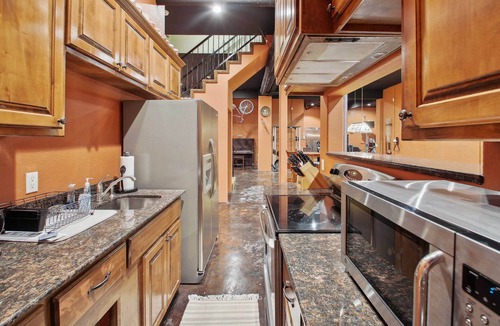 Jones Mills Apartment | Lonsdale Vacation Rental w/Pool & Hot Tub!
