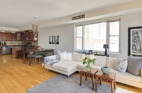 Union City Condo | Lux 3 Bed/2Bath Overlooks Manhattan - Across the River
