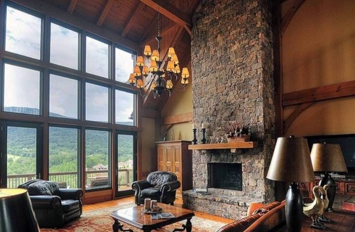 Mill Spring House | Luxurious Retreat in Bright's Creek near Lake Lure, Tryon, Hendersonville
