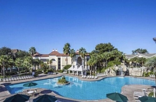 Hollister Resort | LUXURY 2 BEDROOM VILLA SHERATON VISTANA VILLAGE