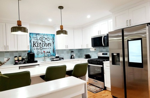 Weequahic House | Luxury 3BR Retreat Near NYC