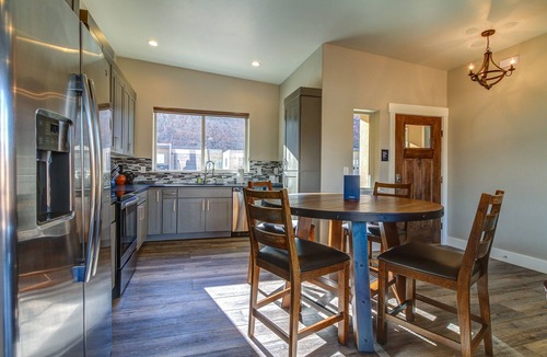 Moab South Valley House | Luxury desert condo with gorgeous mountain views, located near town