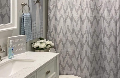 Downtown Memphis Apartment | LUXURY DOWNTOWN CONDO “WALKING DISTANCE TO EVERYTHING”.