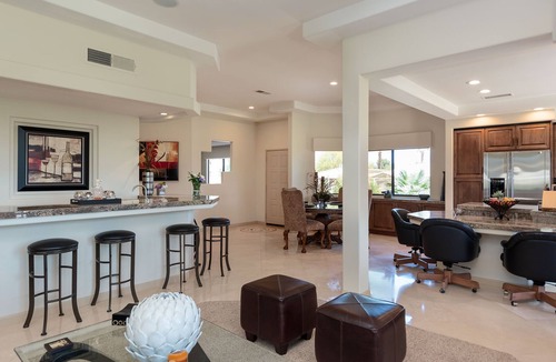 Palm Desert Condo | Luxury Premium Upgraded Home – Palm Desert, CA