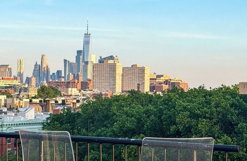 Hoboken Apartment | Luxury Urban Retreat with Private Rooftop Views of Manhattan