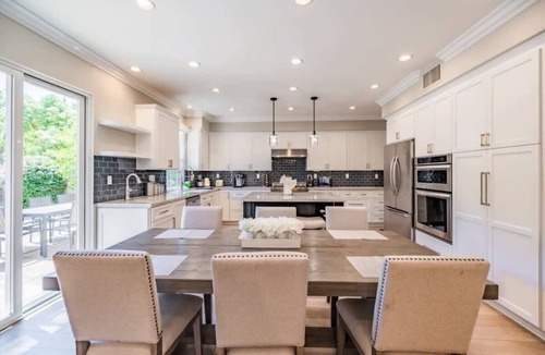 Woodbury House | Marbella Lane - Modern and Sophisticated Home