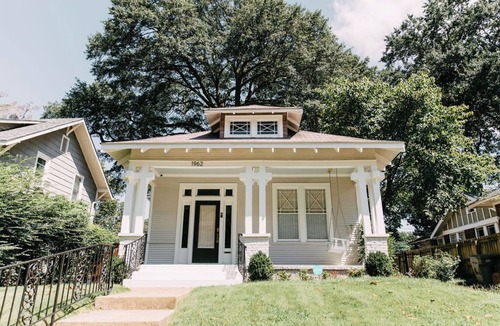 Memphis House | Midtown Manor by Pettigrew Adventures