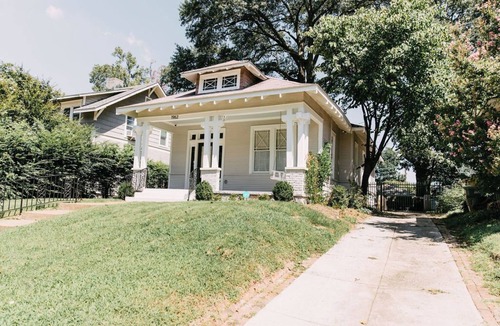 Memphis House | Midtown Manor by Pettigrew Adventures