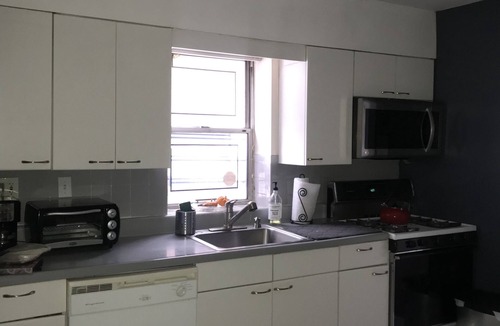 West New York Apartment | Minutes to Midtown NYC, sunny, super clean modern 2 bedroom beautiful apartment