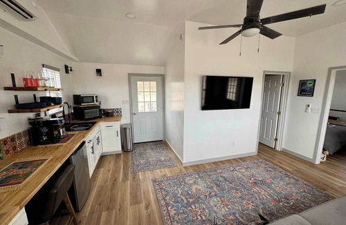 Study Butte-Terlingua Cabin | MJ's Cabin. Private cabin just 3.5 miles from BBNP