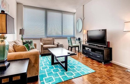 Hudson Exchange House | Modern 1BR | Full Kitchen | Free WiFi | Easy access to NYC