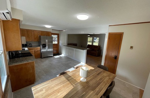 Brevard House | Modern 3BR Brevard NC Near Pisgah & Downtown King Bed