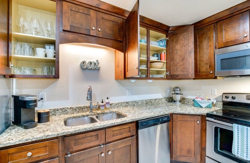 Lehi Apartment | Modern Lehi Apartment: 2 Mi to Thanksgiving Point