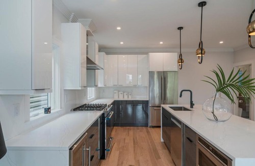 Weehawken Apartment | Modern Luxury 3BR 2BA 10 minutes to NYC