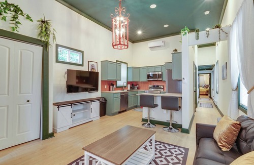 Downtown Memphis House | Modern, newly renovated 2-bedroom house in the Medical District